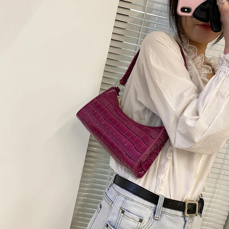Women's Retro Casual Leather Shoulder Bag with Chain Handbag