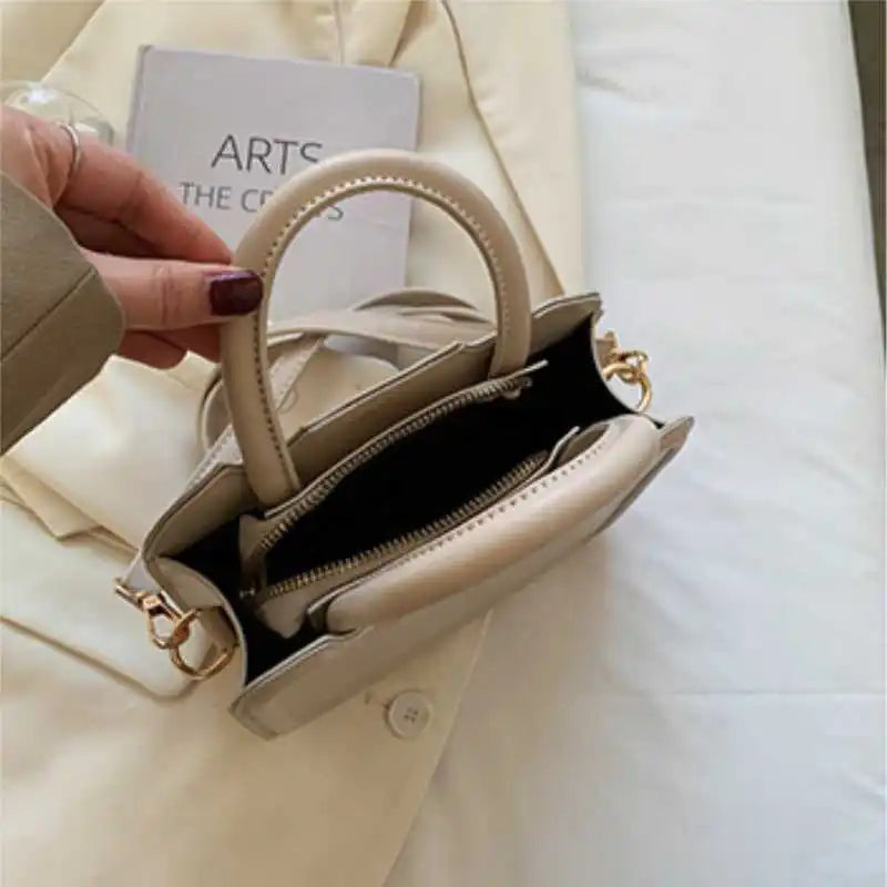Women's Retro Shoulder Messenger Bag Ladies Casual Small Square Bag