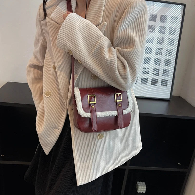 Women's One Shoulder Messenger Bag Retro Texture Ladies Bag Plush Handbag
