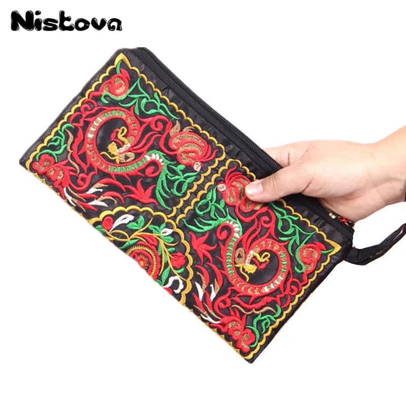 Women's Floral Embroidery Ethnic Style Handbag Cotton Large Capacity Clutch Bag