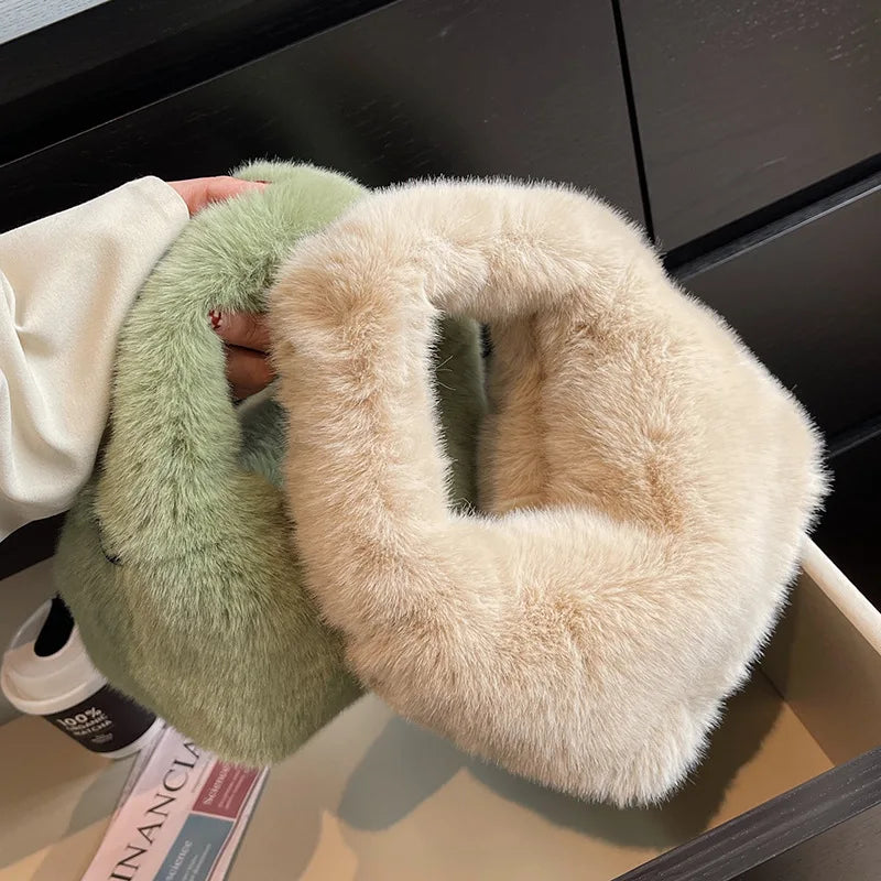 Plush Crossbody Bag Women's Furry Short Handle Clutch Shoulder Bag