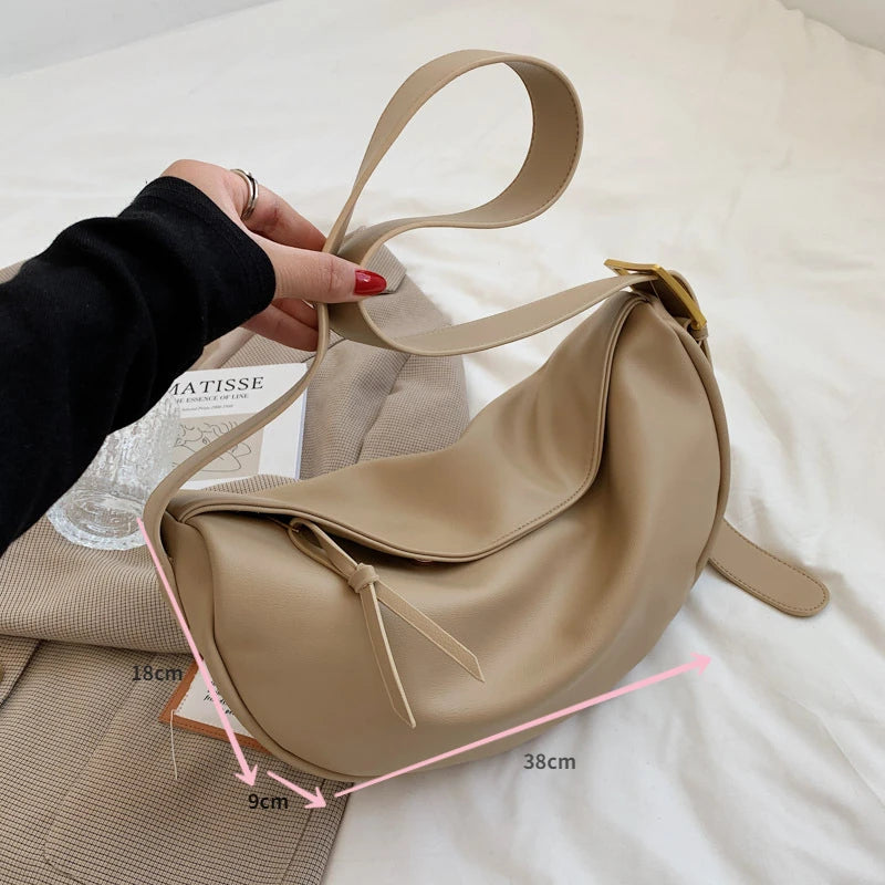Women's Large Capacity Dumpling Messenger Shoulder Bag