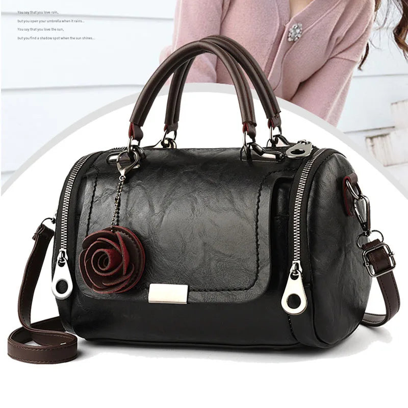 Women's Retro Rose Pendant Leather Shoulder Bags