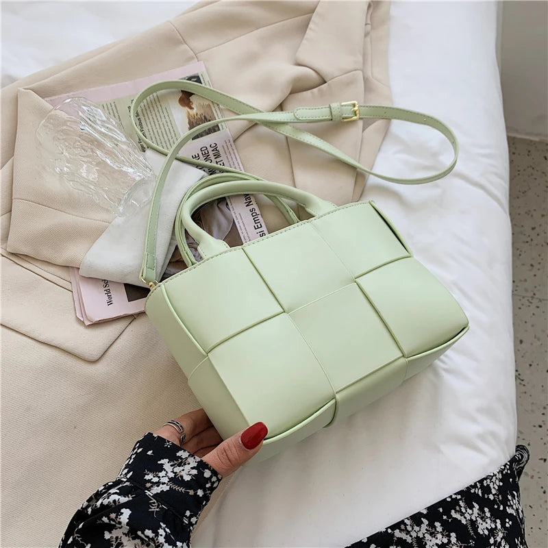 Women's Leather Woven Shoulder Bag Crossbody Bag