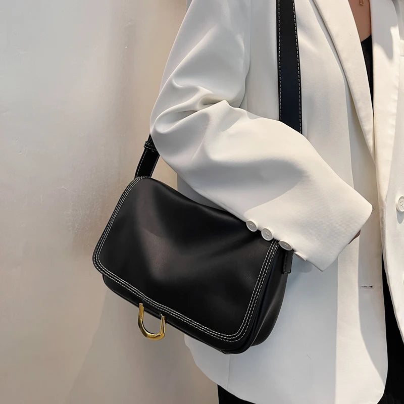 Women's Retro Casual Shoulder Bag Soft PU Flap