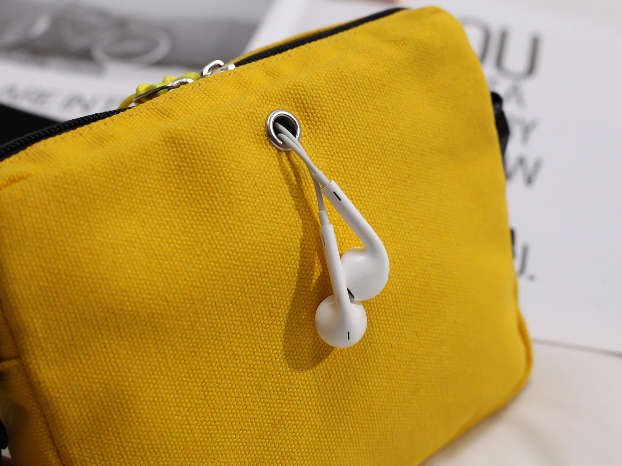 Women's Canvas Shoulder Bag Casual Handbag Outdoor Zipper Messenger Bag