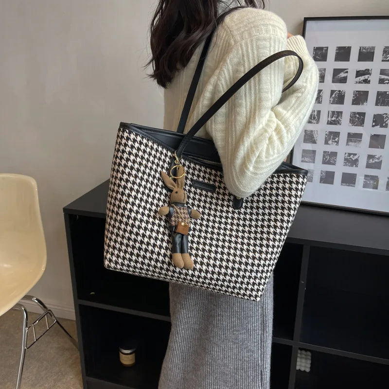 Women's Plaid Canvas Tote Bag with Zipper