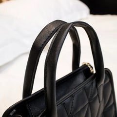 Women's Rhombus Chain Messenger Pillow Bag Embroidered Purse Crossbody Tote