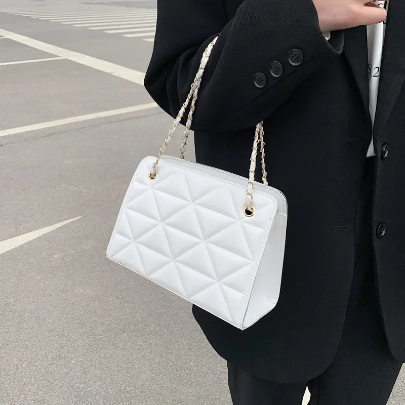 Women's Stylish Bag Spring Texture Chain Messenger Bag Diamond Pattern Bag