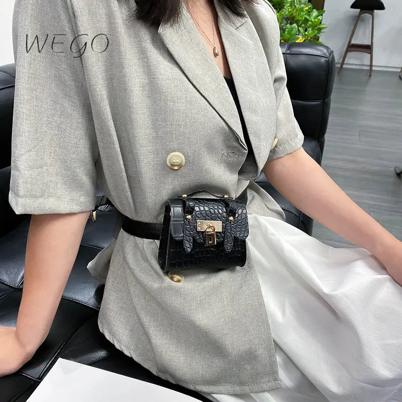 Crocodile Belt Mini Chain Crossbody Bag