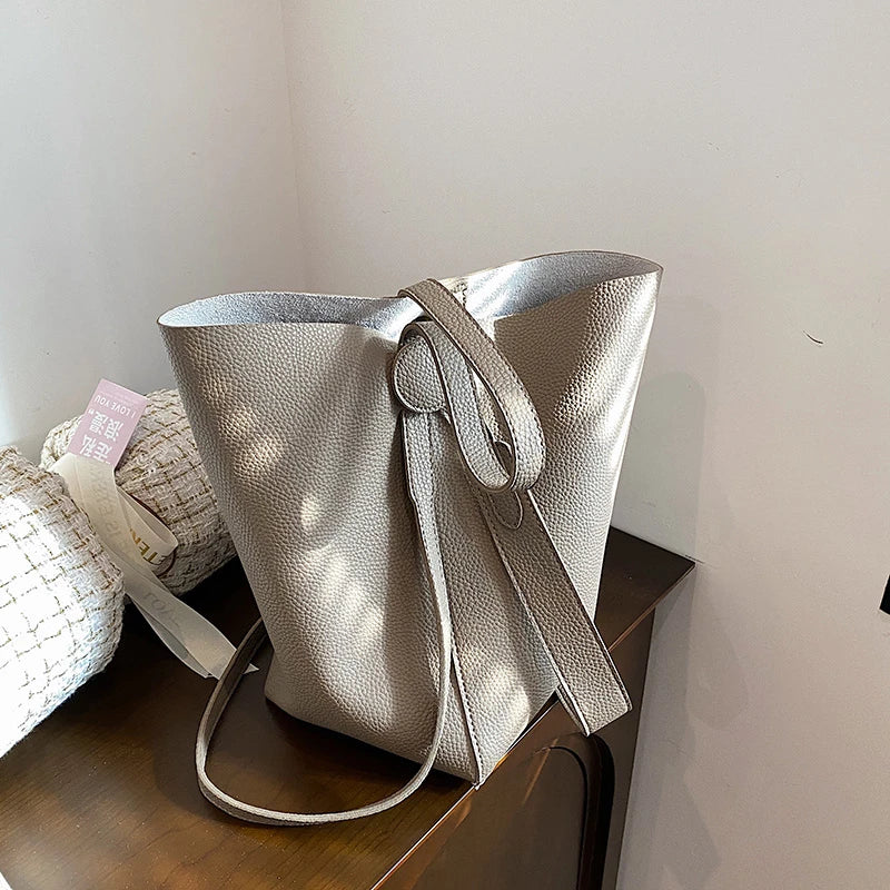 Women's Leather Messenger Bag Shoulder Bucket Handbag