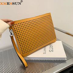 Hollow Out Envelope Bag for Women Lady Pouch Retro Clutch Bag