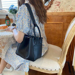 Vintage Leather Bucket Bag for Women Shoulder Messenger Lady Bag