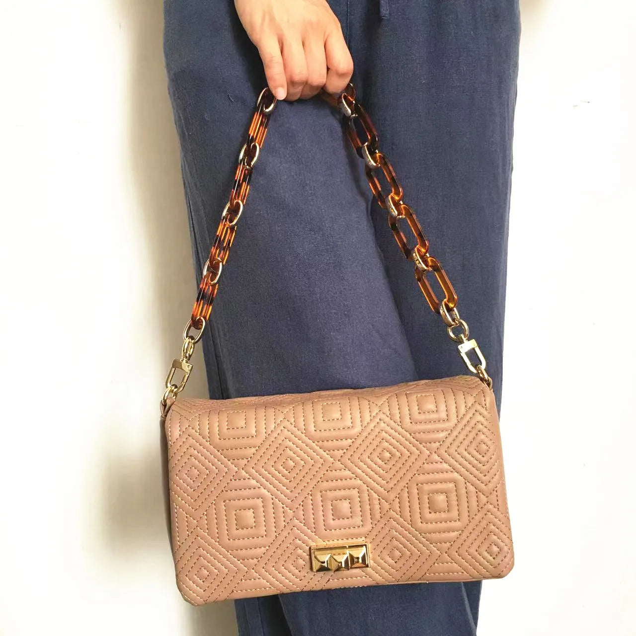 Acrylic Chain Women's Shoulder Bag Embroidery Small Square Bag