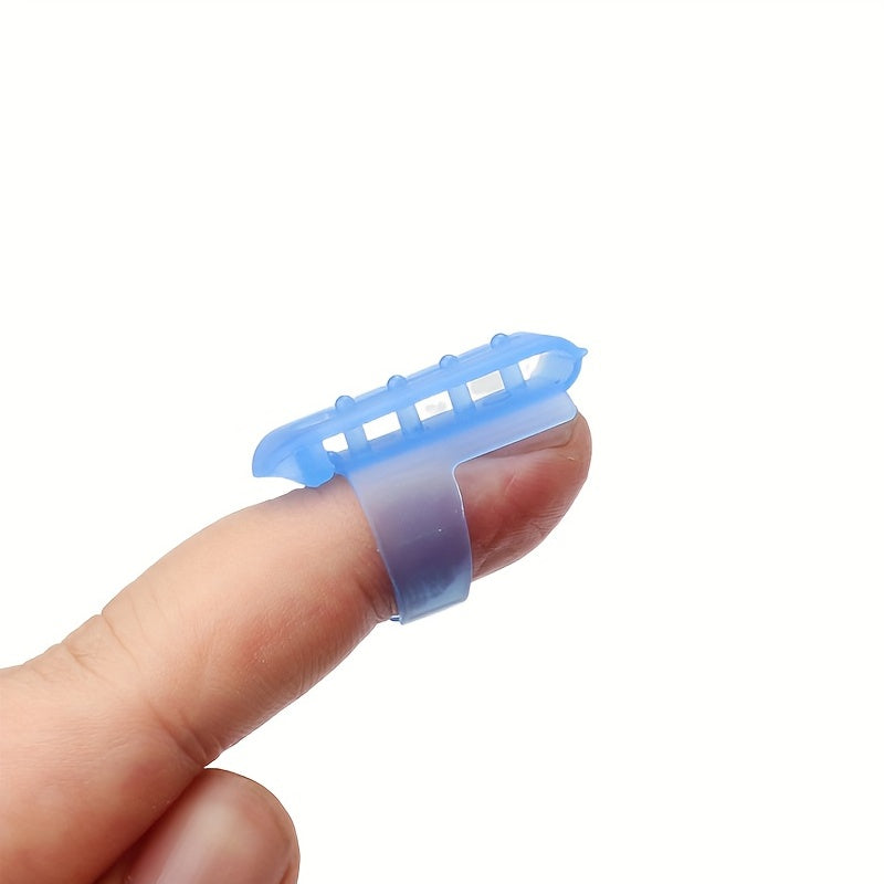 2pcs Crochet Ring Yarn Guide Knitting Sweater Finger Holder Needle Thimble