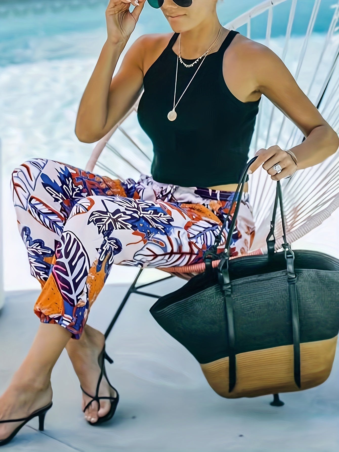  Tropical Print Drawstring Jogger Trousers with Pockets