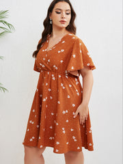 Women's Plus Floral Print Ruffle Sleeve Dress