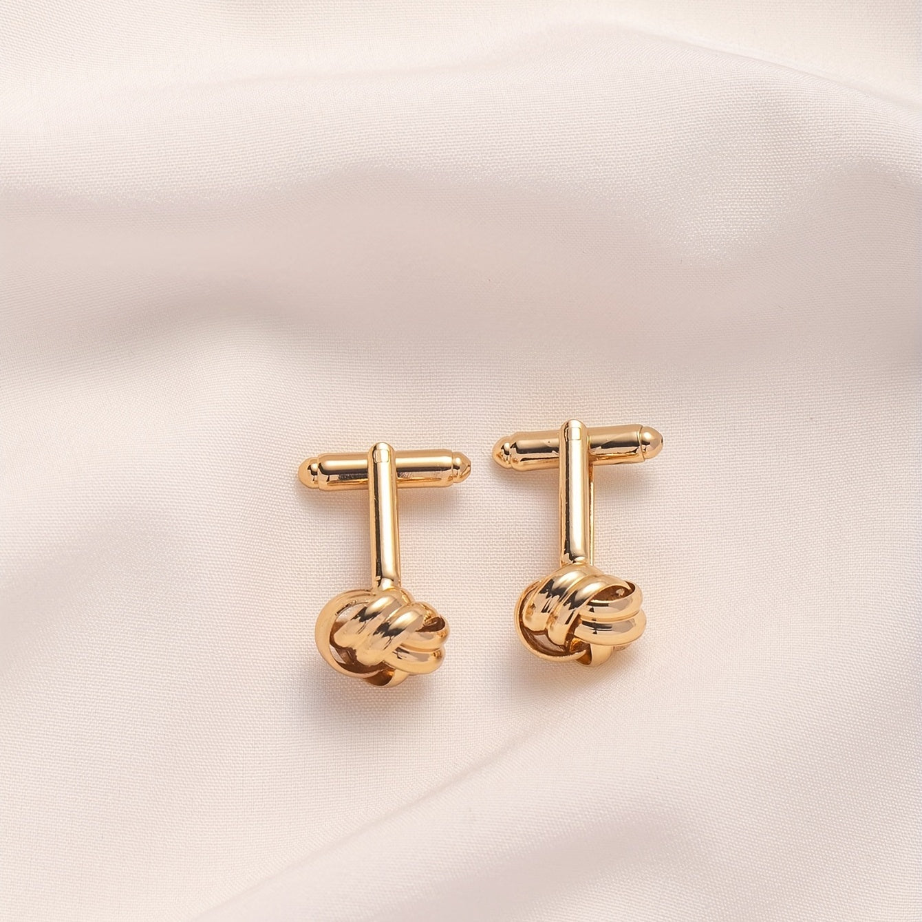 Fried Dough Twists Cufflinks Sleeve Nails Hollow Out Fashionable Men's Cufflinks