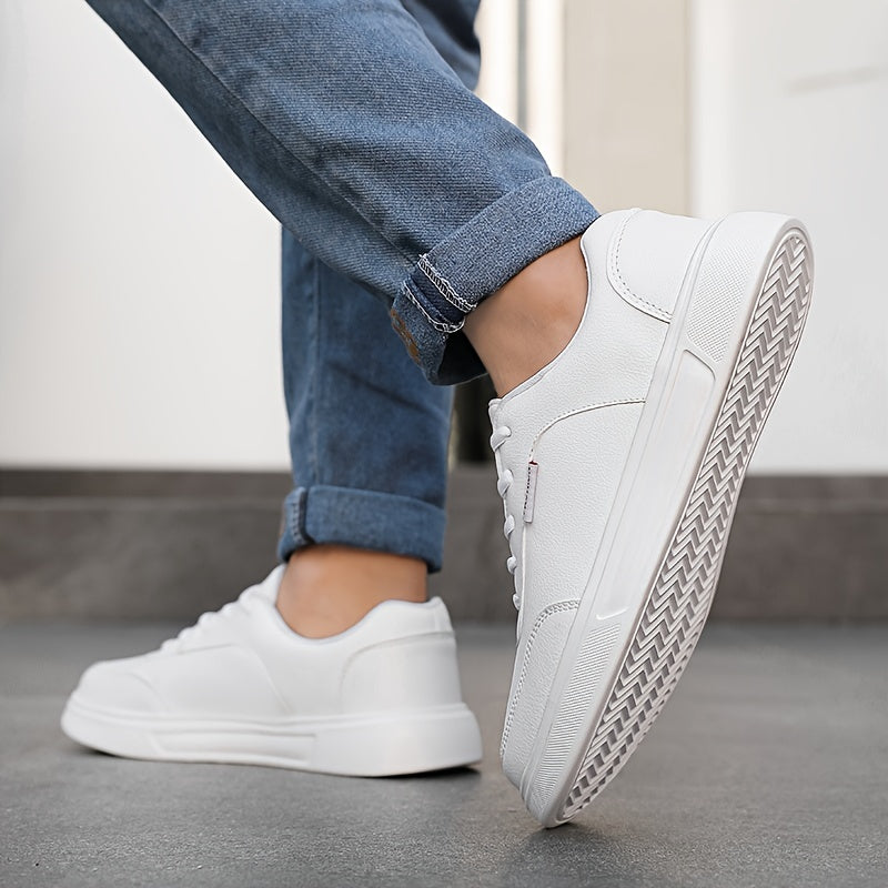 Faux Leather Flat Skate Shoes Non Slip Lightweight Wear Resistance Sneakers