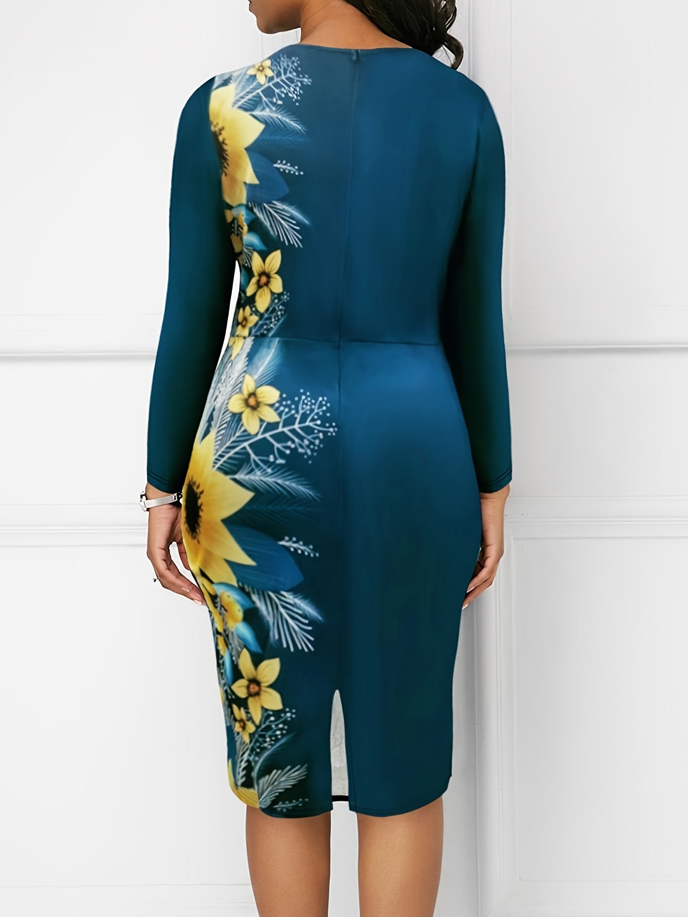  Floral Print Long Sleeve Bodycon Dress