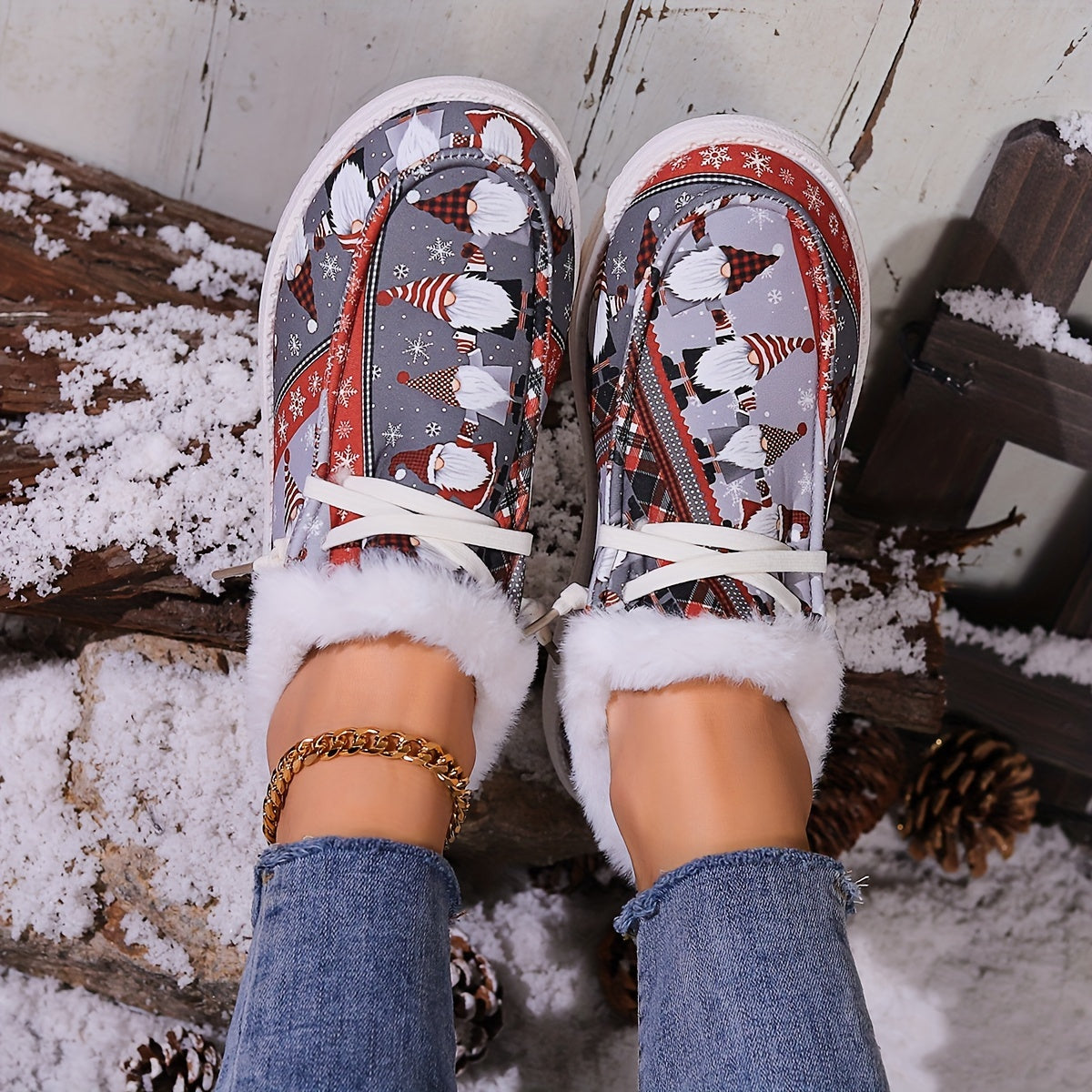 Women's Christmas Snow Boots with Snowflakes & Dwarfs Print