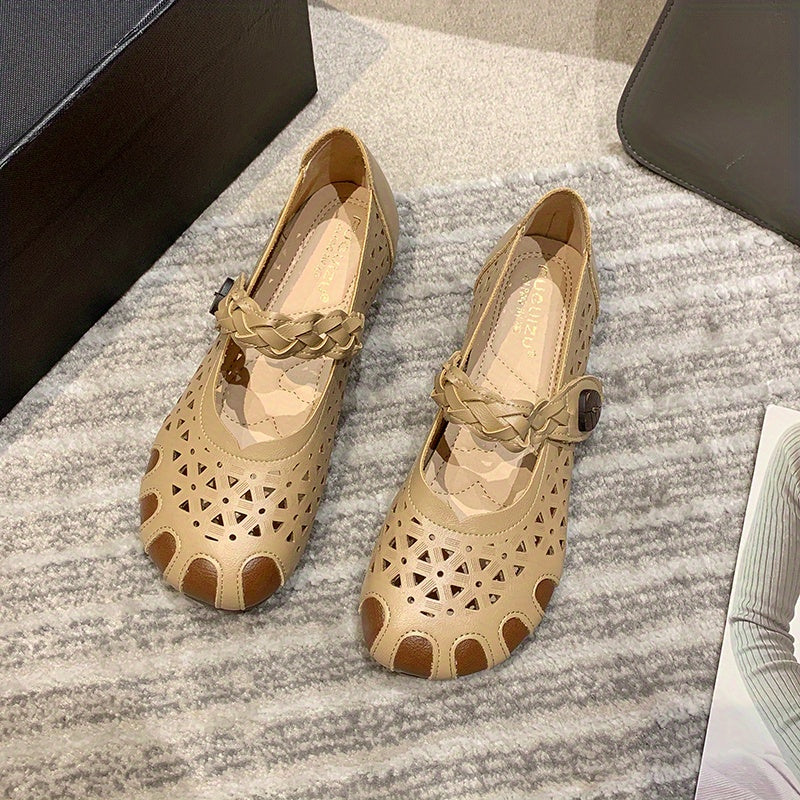 Women's Retro Hollow Out Flat Shoes Round Toe Hook & Loop Casual Non Slip Flats