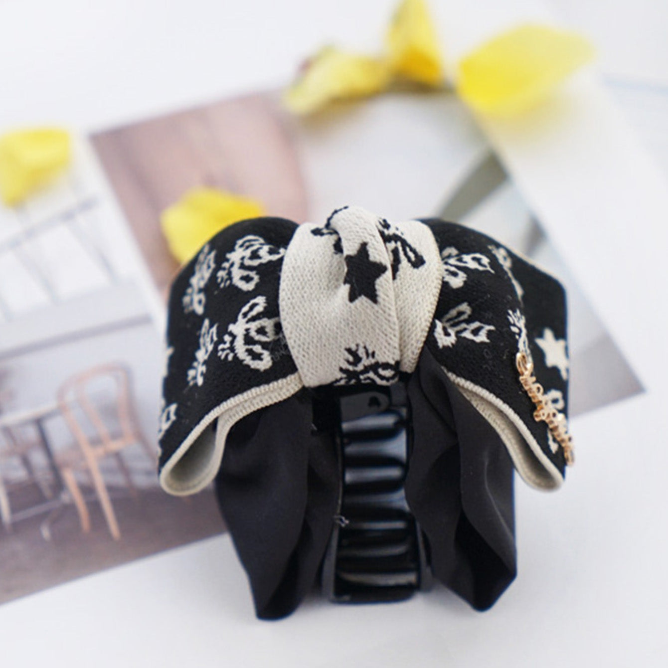 Vintage Fabric Bowknot Hairclip for Women