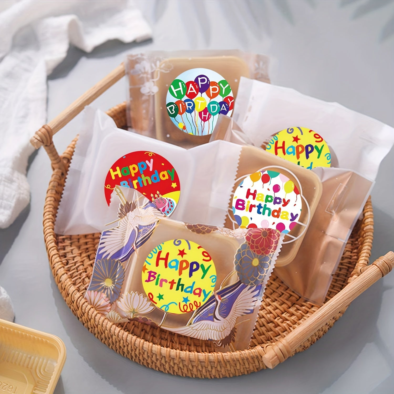 500 Cartoon Birthday Blessing Stickers Roll Self Adhesive Label Decoration