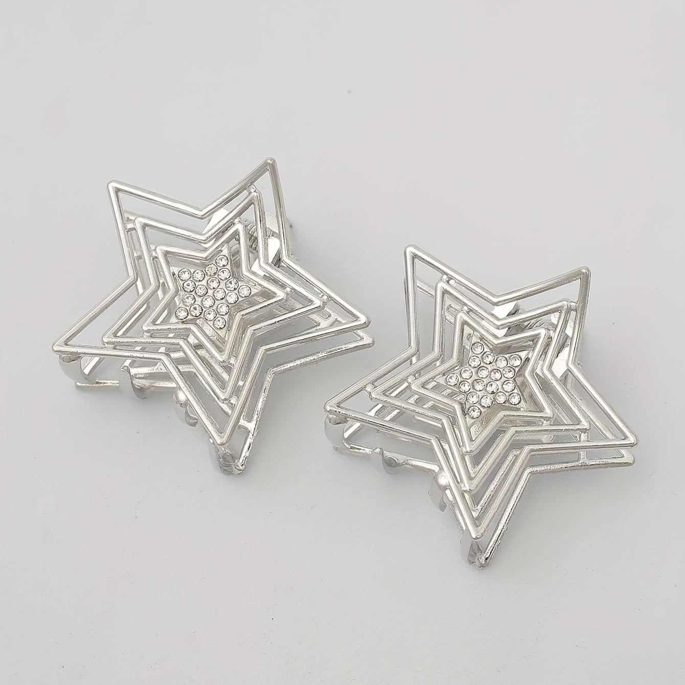 2pcs Silvery Star Shaped Hair Claw Metal Rhinestone Holder