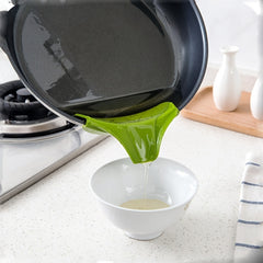 Anti Spill Silicone Soup Spout Funnel Kitchen Gadget