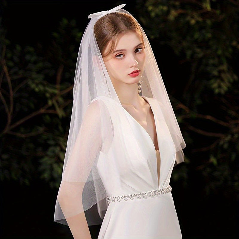 Dreamy Bridal Veil with Bowknot for Wedding Photoshoots