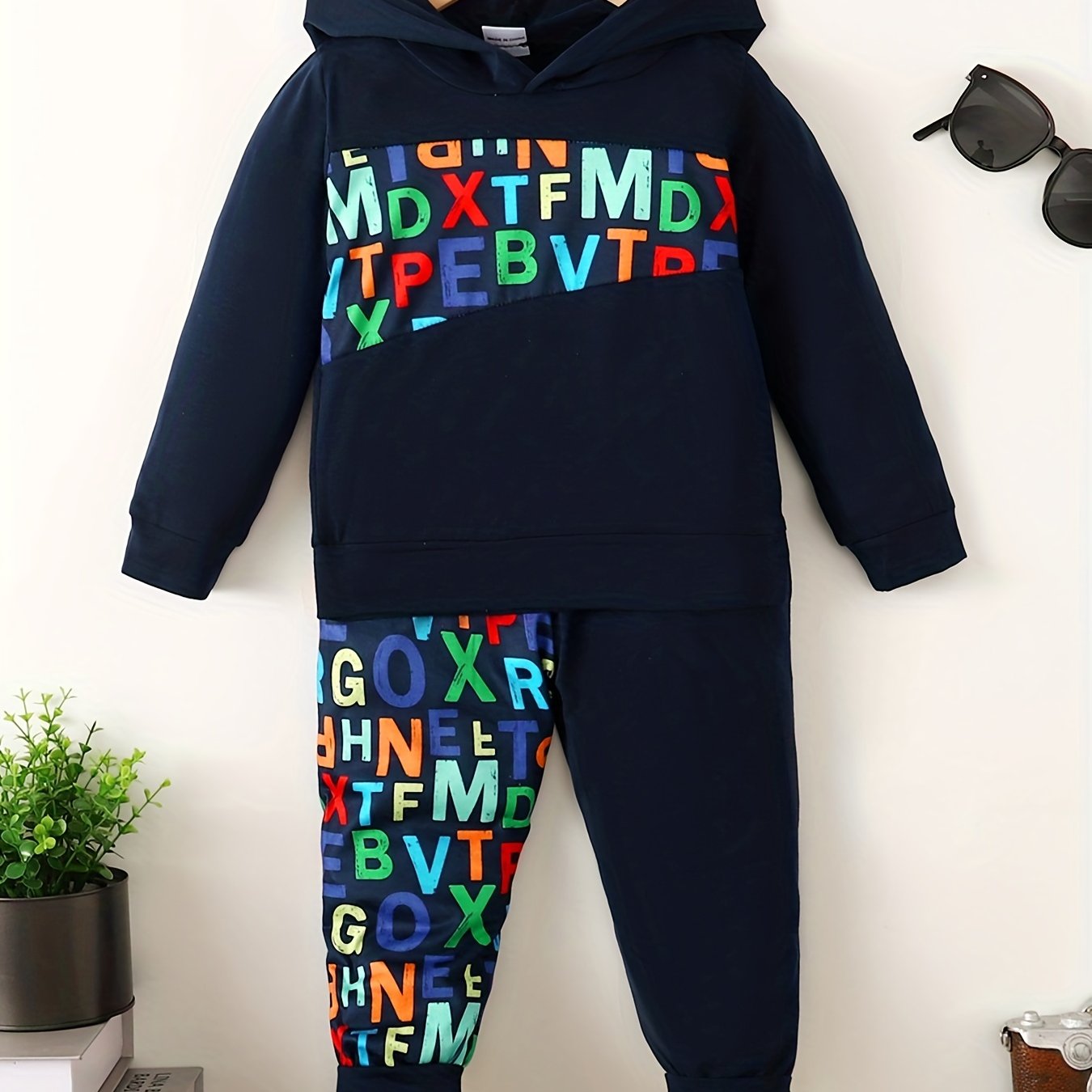 Alphabets Pattern Toddler Boy's 2pcs Hoodie & Sweatpants Set