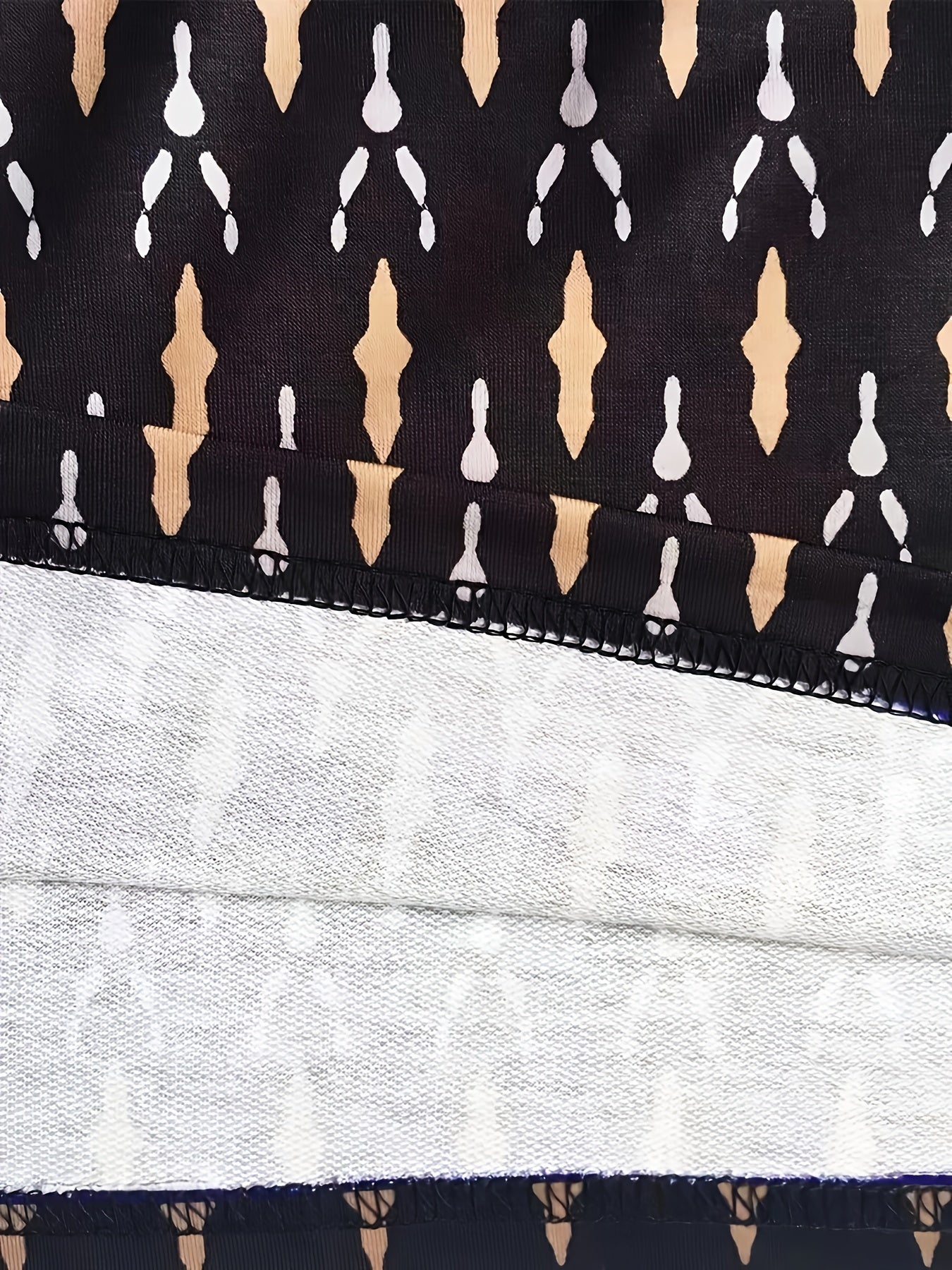  Women's Allover Print Wide Leg Trousers