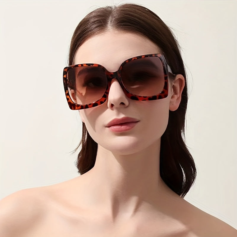 Oversized Square Frame Sunglasses UV400 Gradient Lens Beach Glasses