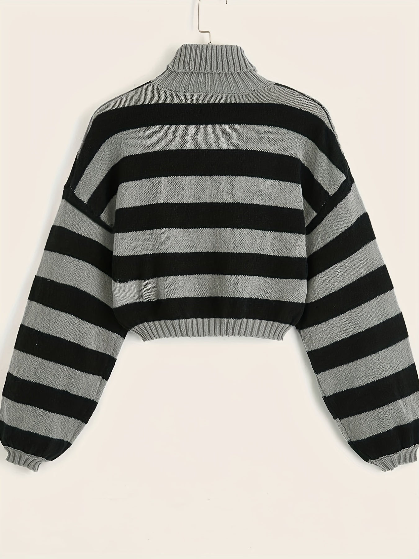 Y2K Striped Turtle Neck Sweater