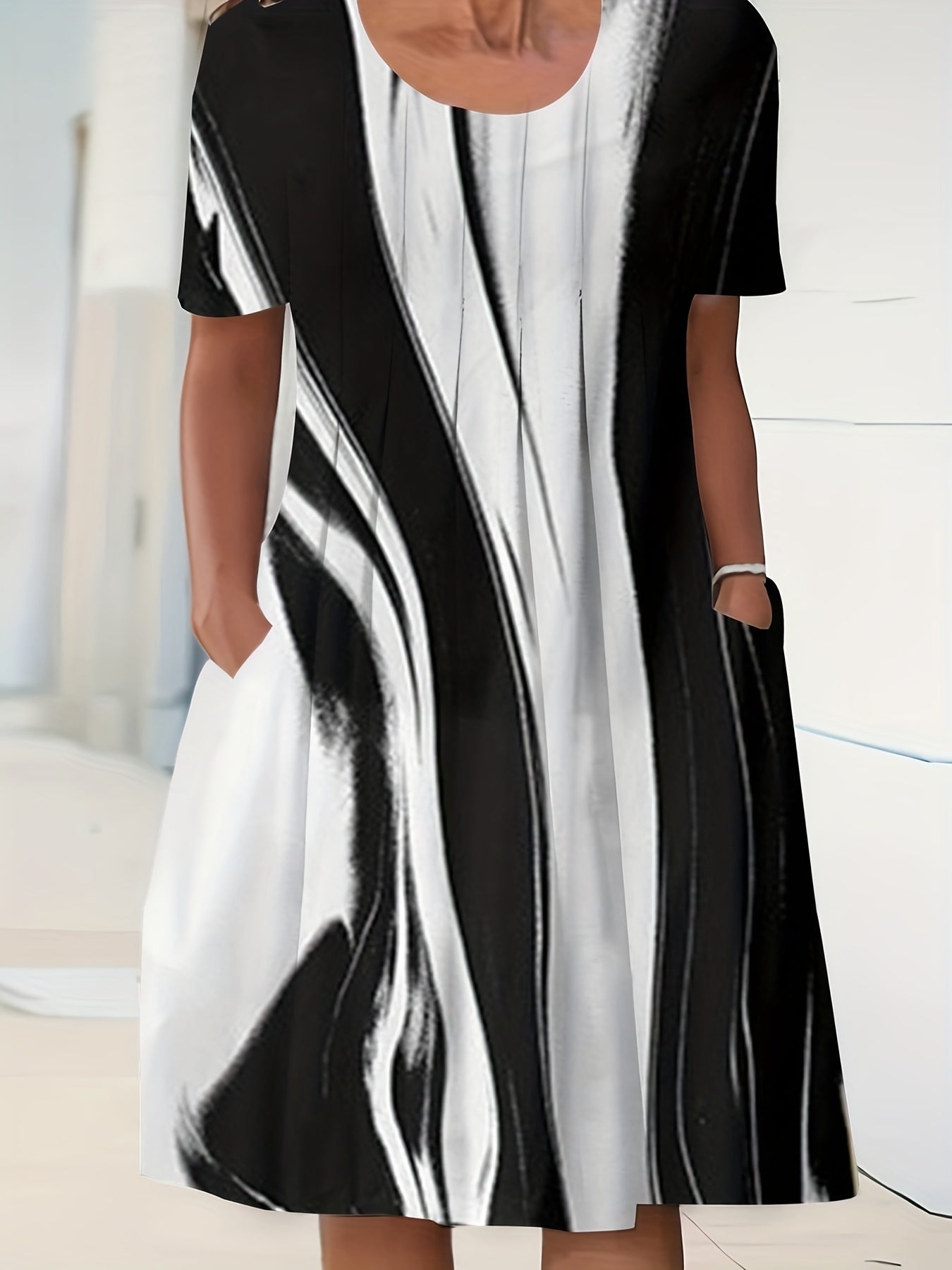  Colorblock Stripe Print Round Neck Dress With Pockets