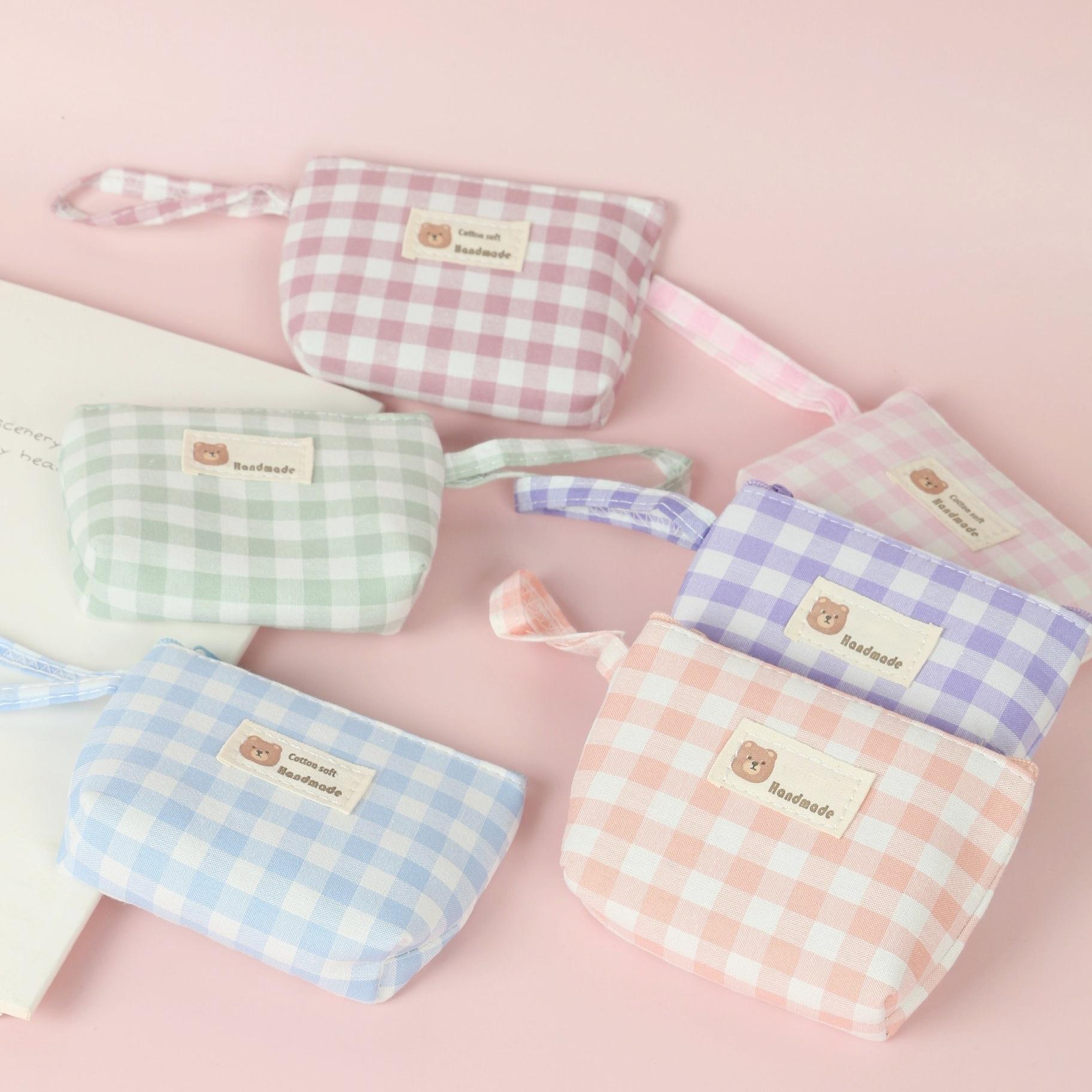 Portable Plaid Cartoon Storage Bag with Rope Handle