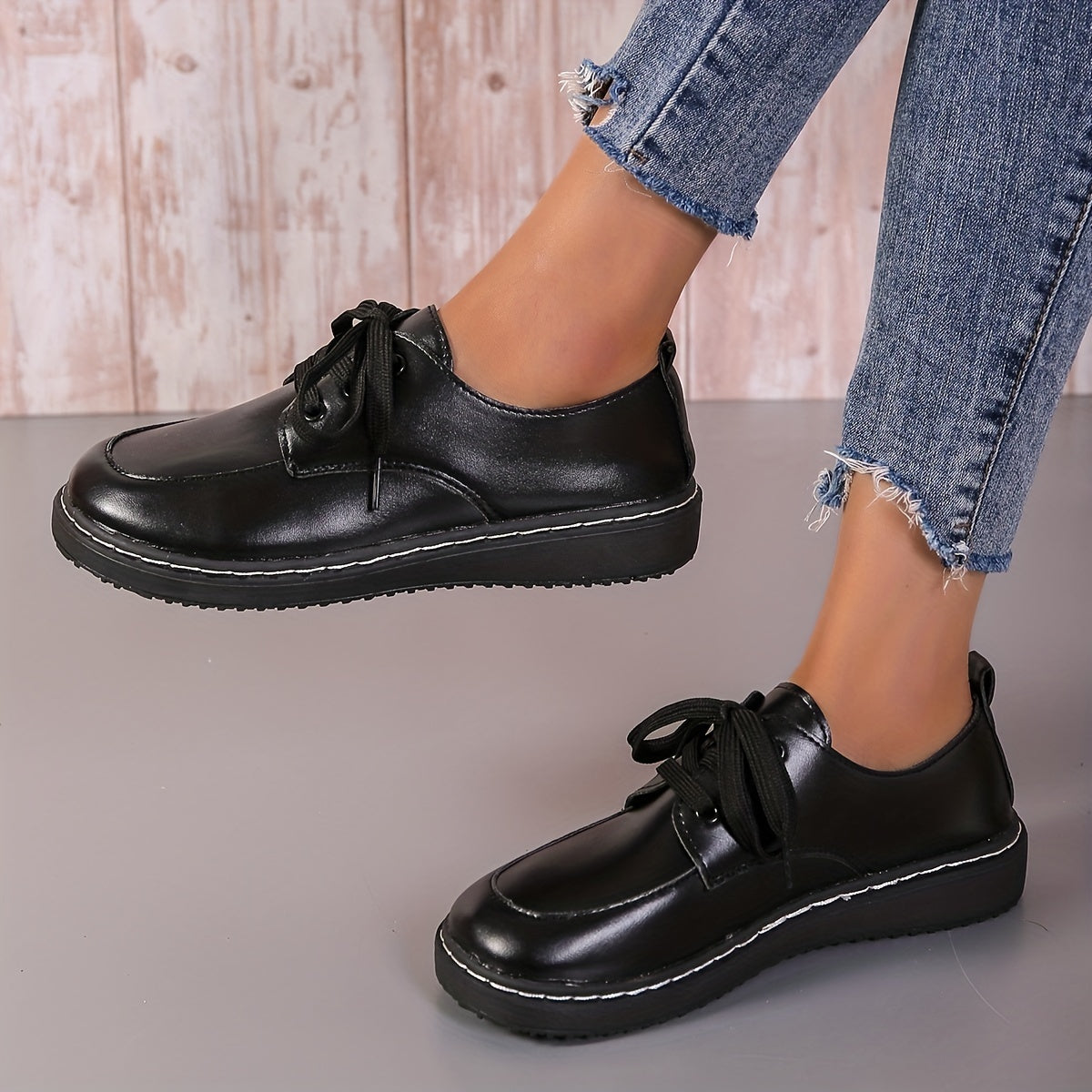 Women's Solid Flat Loafers Lace Up Low Round Toe Non slip Waterproof Shoes