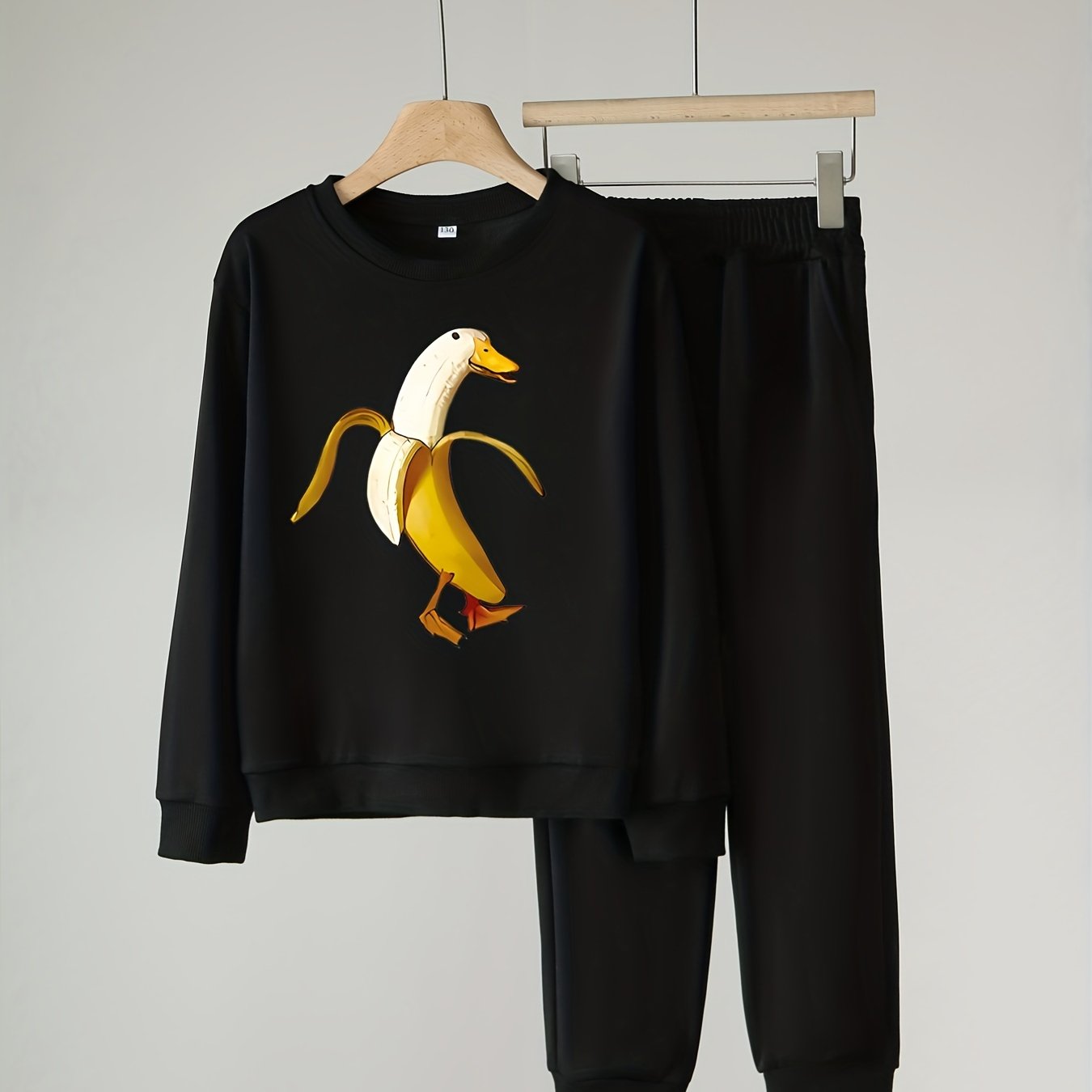 Banana Goose Pattern Boy's 2pcs Sweatshirt & Solid Sweatpants Set