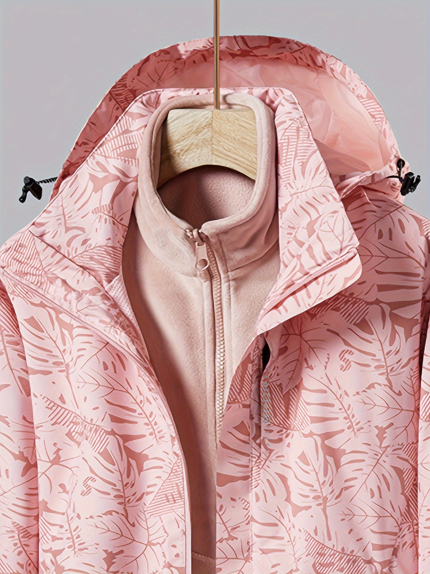 3 in 1 Outdoor Sports Jacket Windproof Warm Women's Activewear