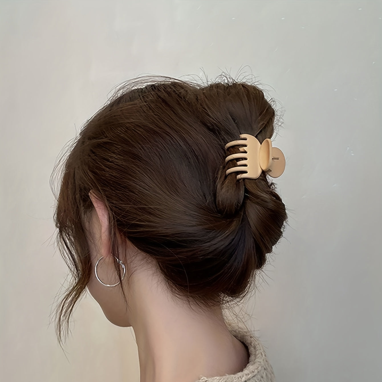 Small Hair Claw Resin Style Nonslip Ponytail Holder for Women Girls