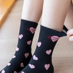 4 Pairs Women's Sweetheart Pattern Mid Tube Socks
