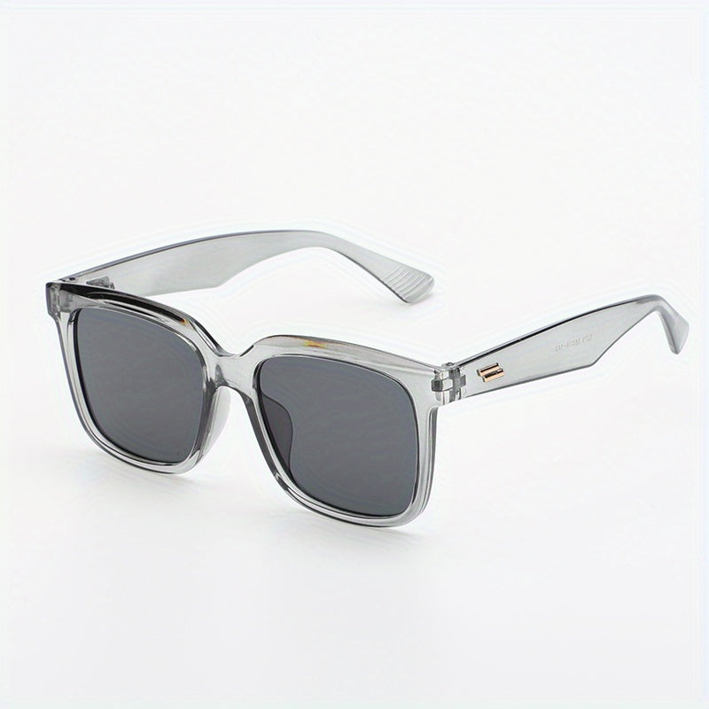 Men's Square Frame Sunglasses with Rice Nail