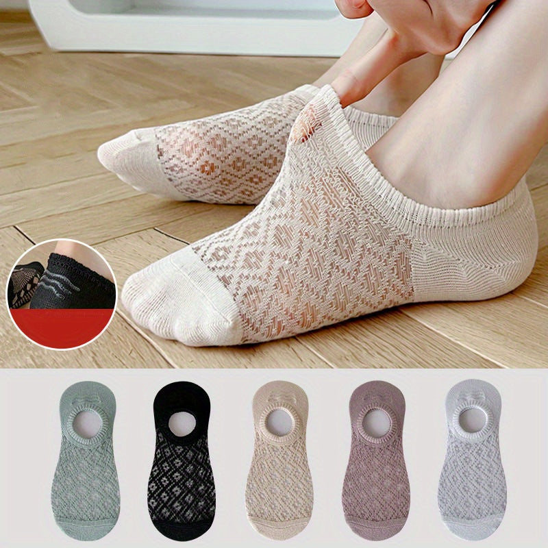 Kids Boat Socks: 5 Pairs Argyle or 6 Pairs Maple Leaf Style
