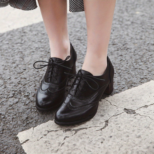 Women's Perforated Brogues High Heels Lace Up Oxfords Oktoberfest Shoes