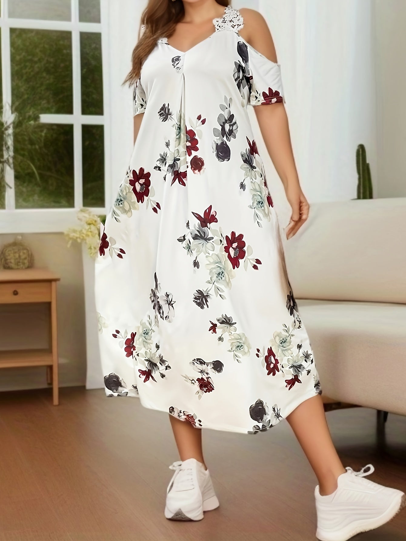  Floral Print Lace Cold Shoulder Maxi Dress