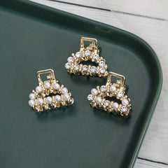 Rhinestone Pearl Hair Claw Shark Claw Holder