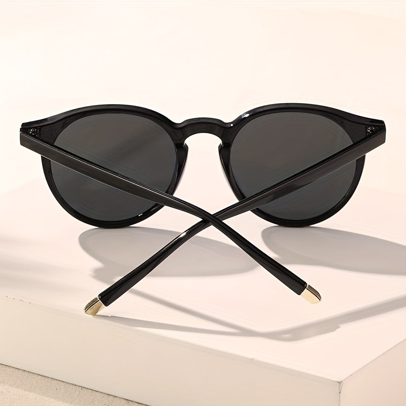 Round Frame Sunglasses Rivet Decor UV400