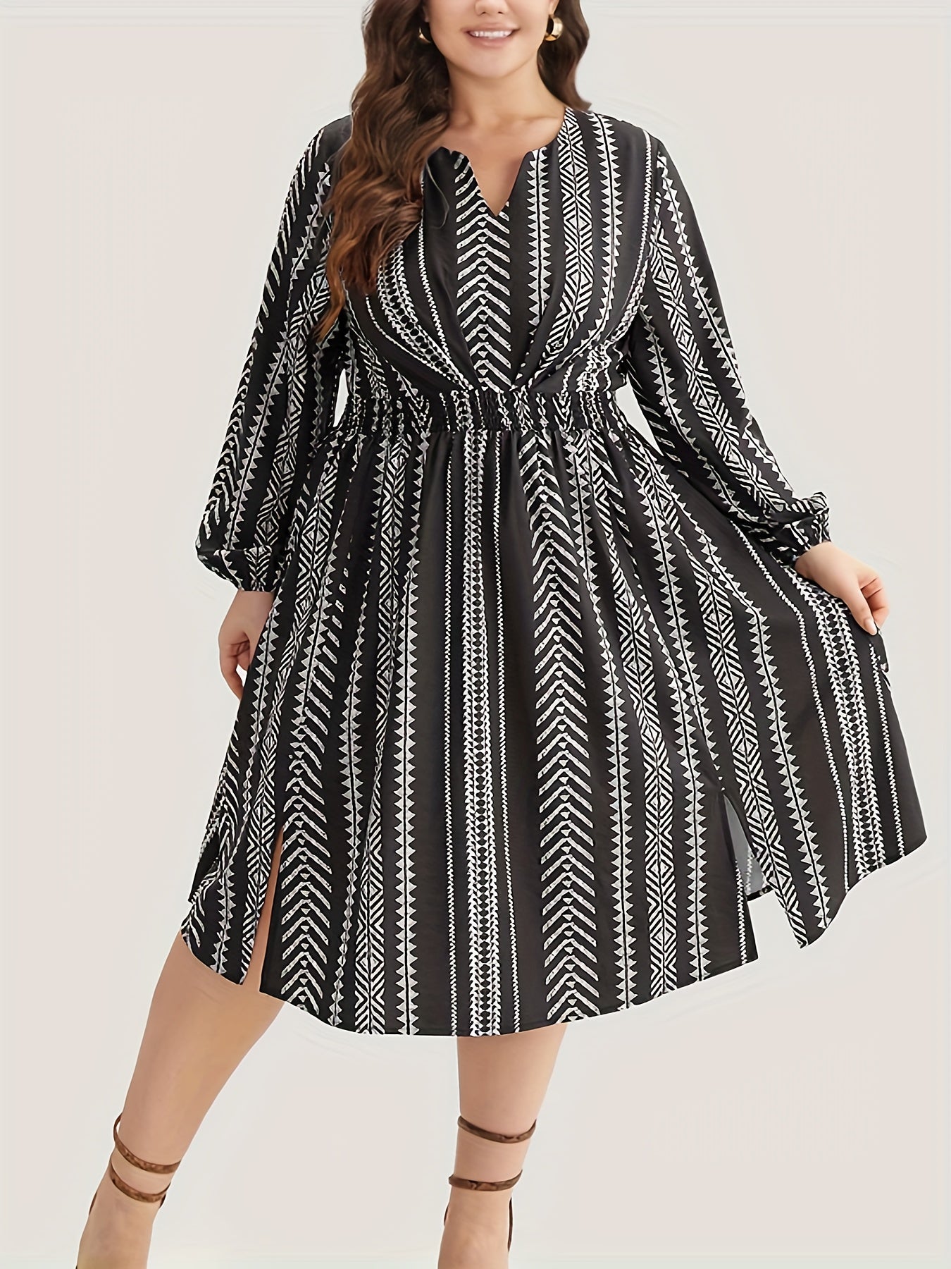 Geometric Print Long Sleeve Plus Size Boho Dress with Pockets