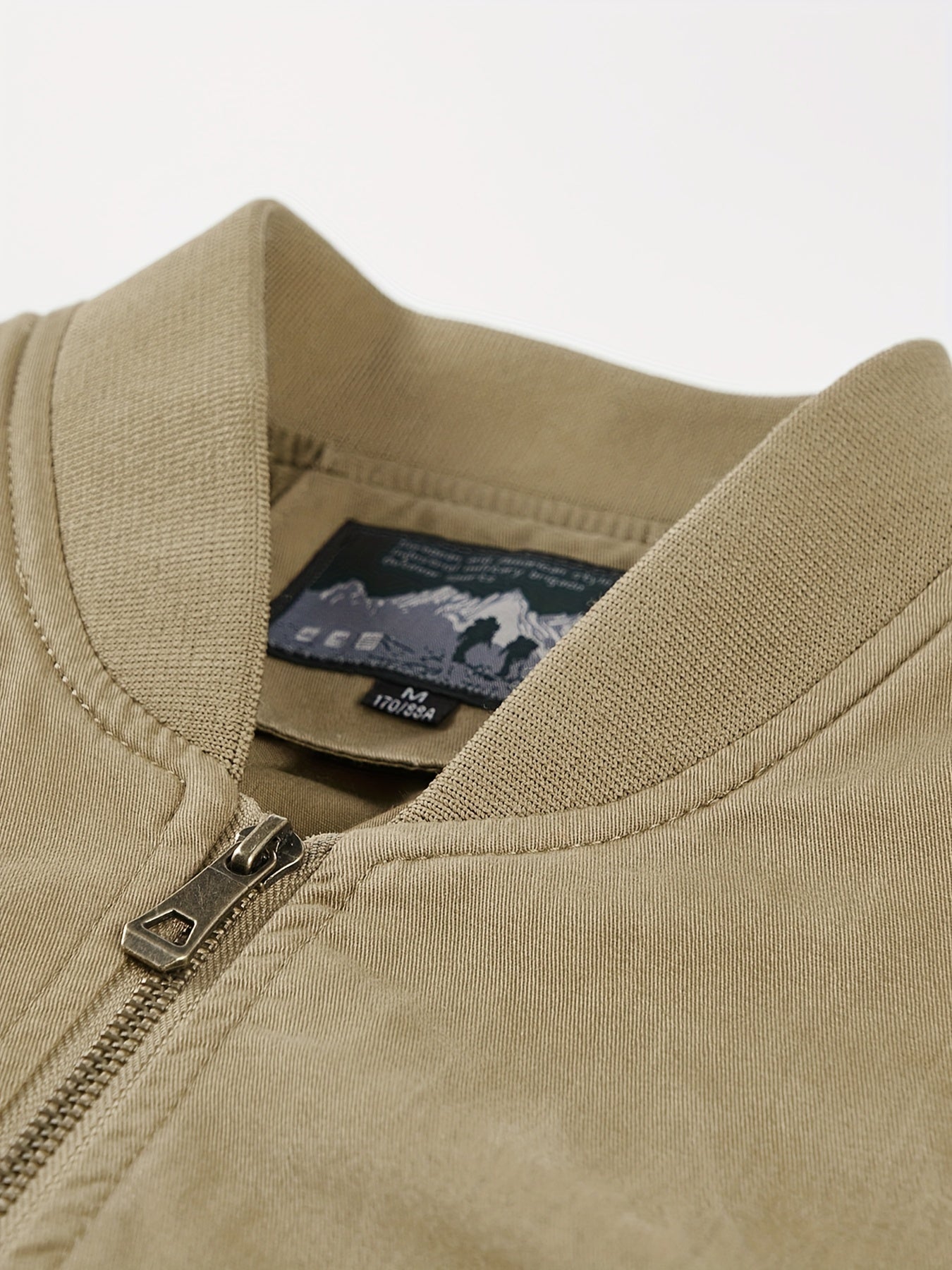 Men's Softshell Jacket Zipper Front Pockets Outdoor